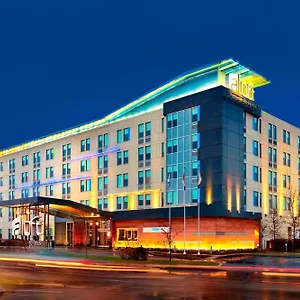Hotel Aloft Airport
