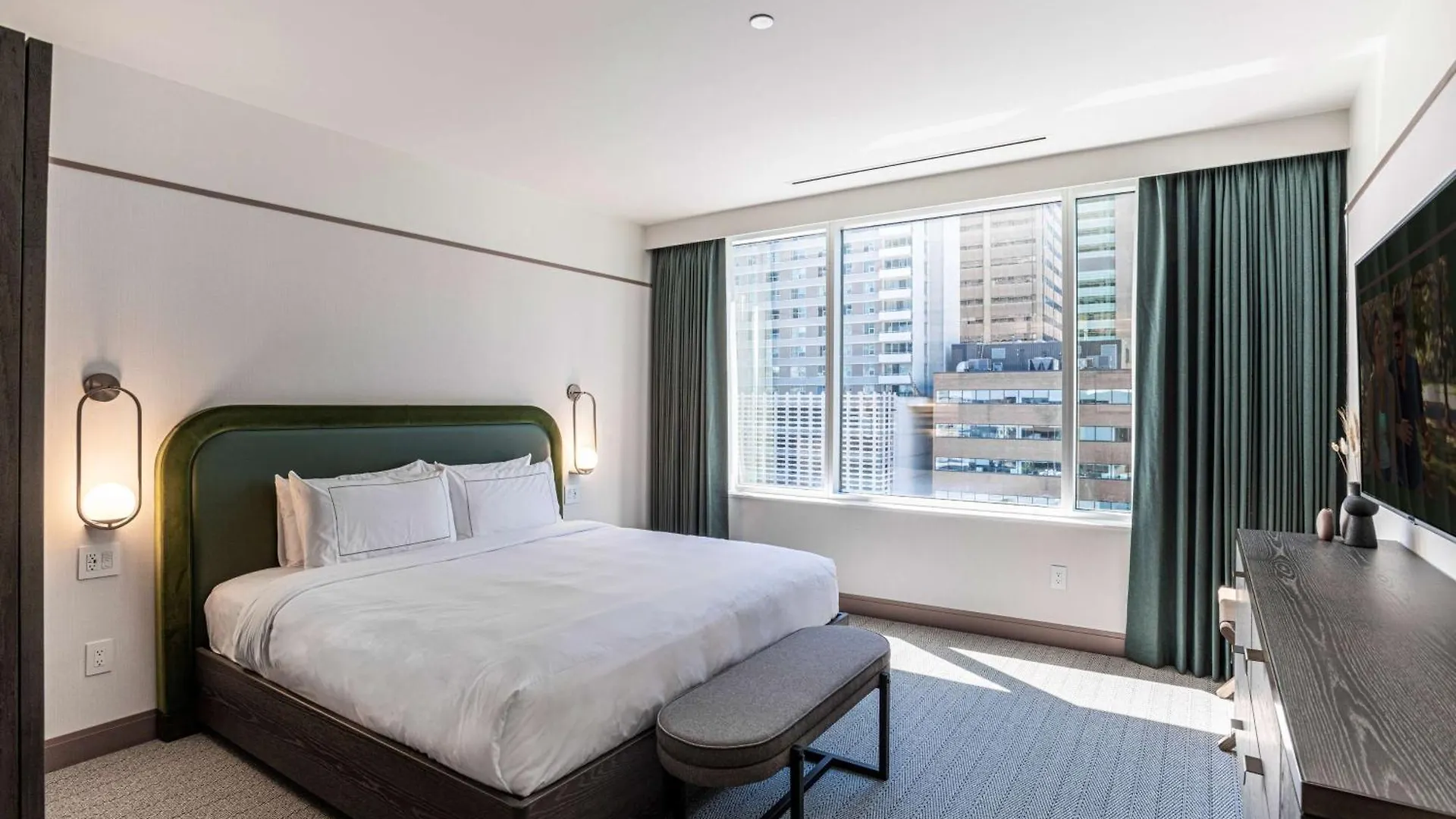The Westley Calgary Downtown, Tapestry Collection By Hilton Hotel 4*,